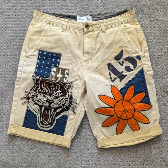 Sun + Stone Other - SUN + STONE Ouigi Theodore Shorts with Tiger and Sunflower design Size 30
